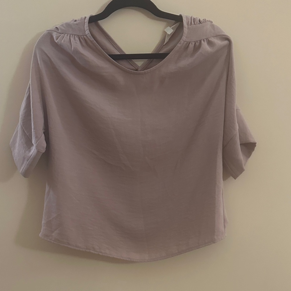 Elegant Lavender Women's Blouse